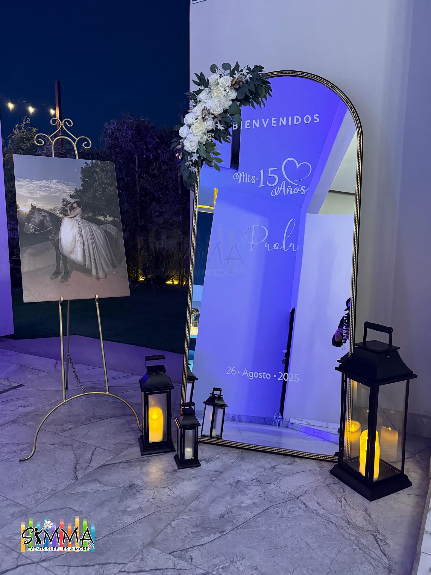 Espejo de bienvenida